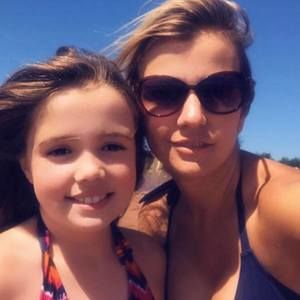 Meet your Posher, Mindy jeff